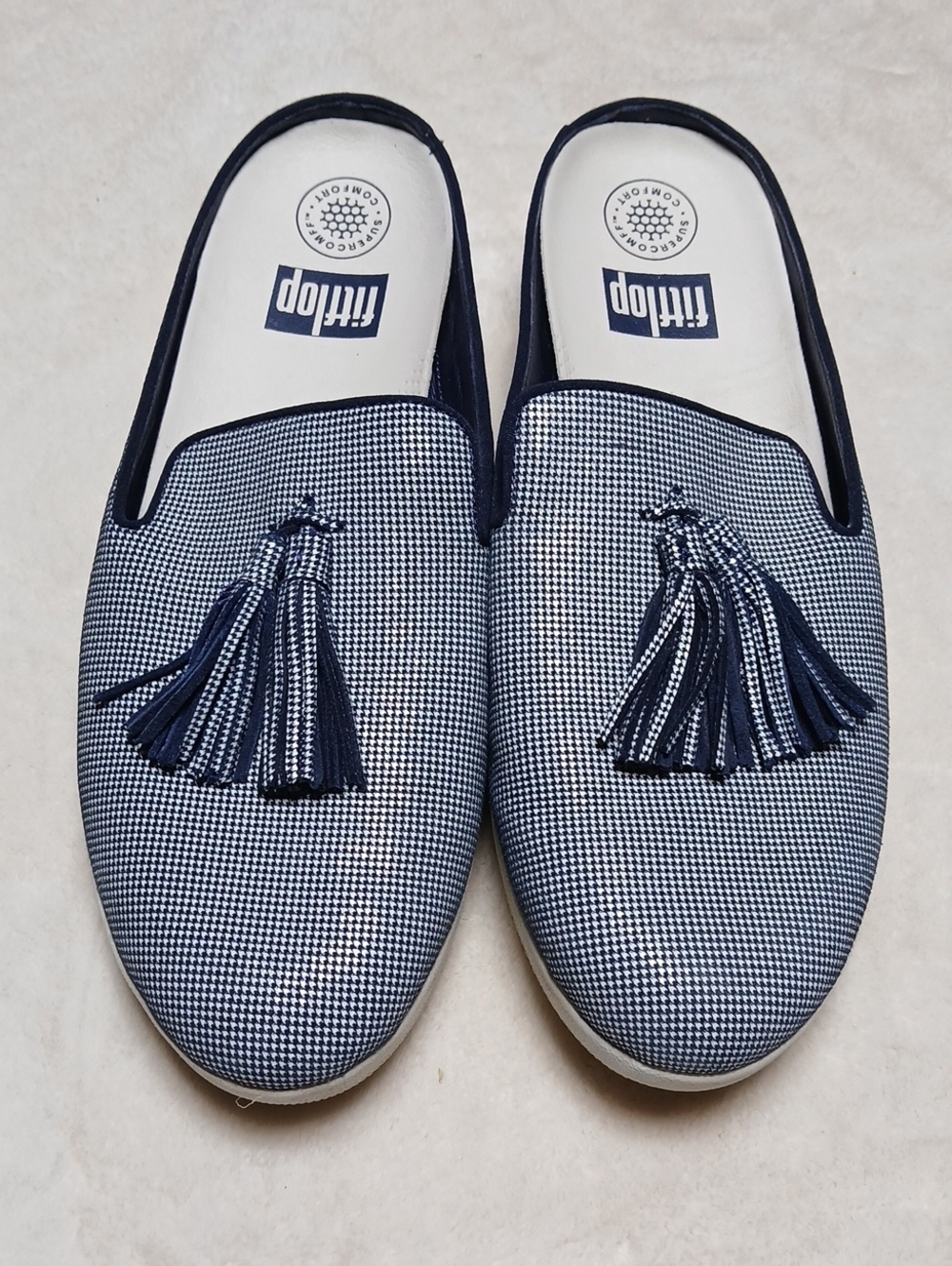 Fitflop Womas Navy & White Tassel Slip-On Loafers Size 9